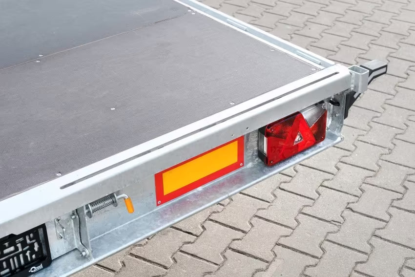 Blyss Plattformanhaenger Atlas 700x250cm 3.5t zGG