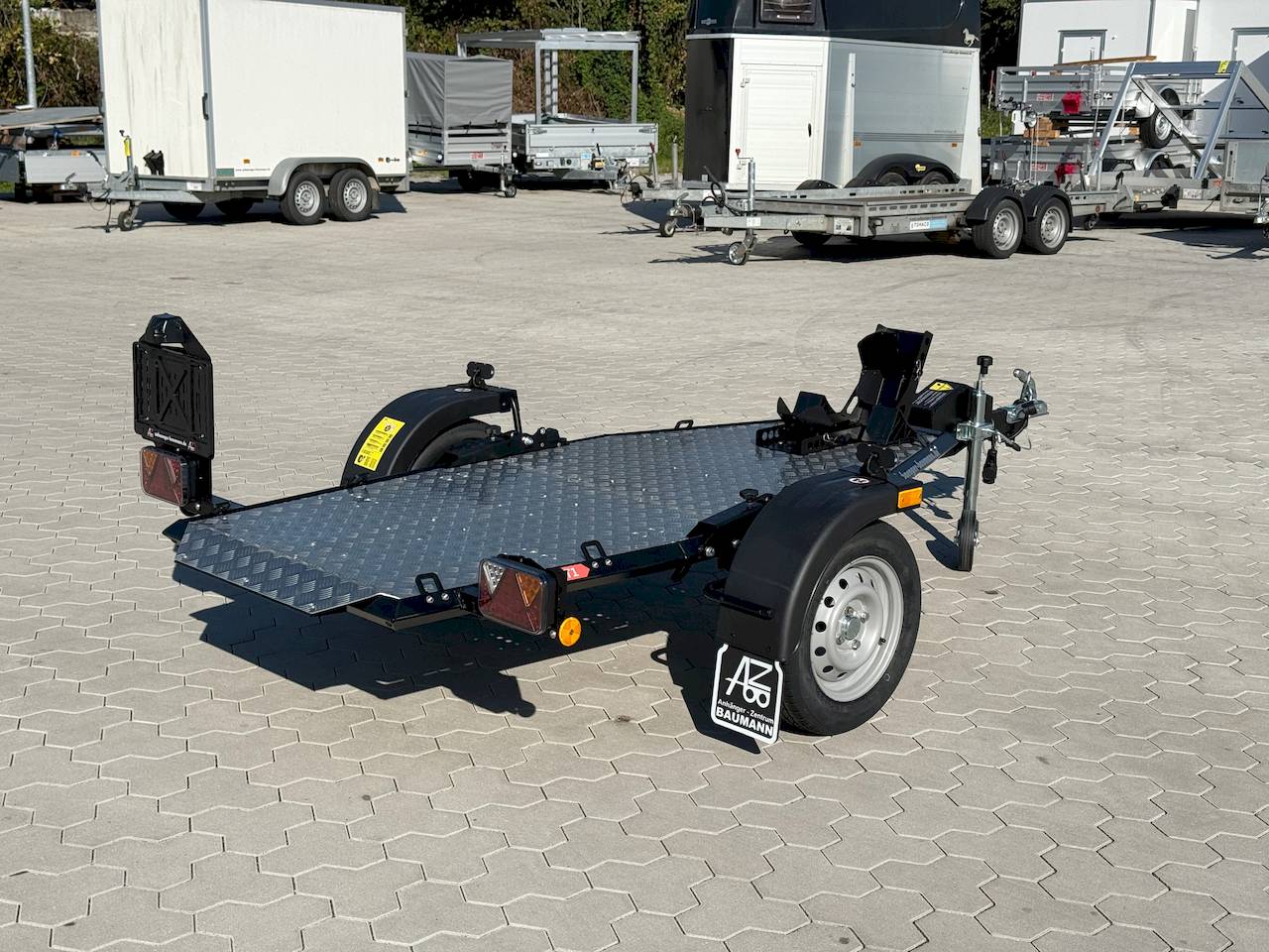 LORRIES MT-1 238X104CM 750KG 1ER MOTORRADANHÄNGER