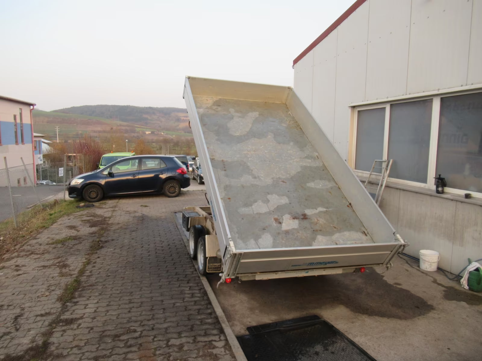 WM Meyer EG-HKC Dreiseitenkipper 3,5t